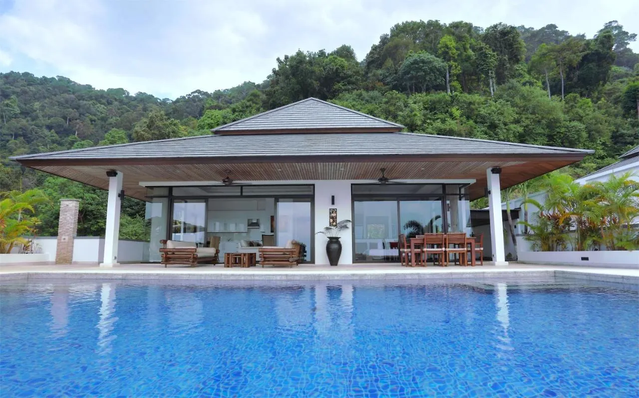 Kulraya Villas - Luxury Serviced Pool Villas 코란타