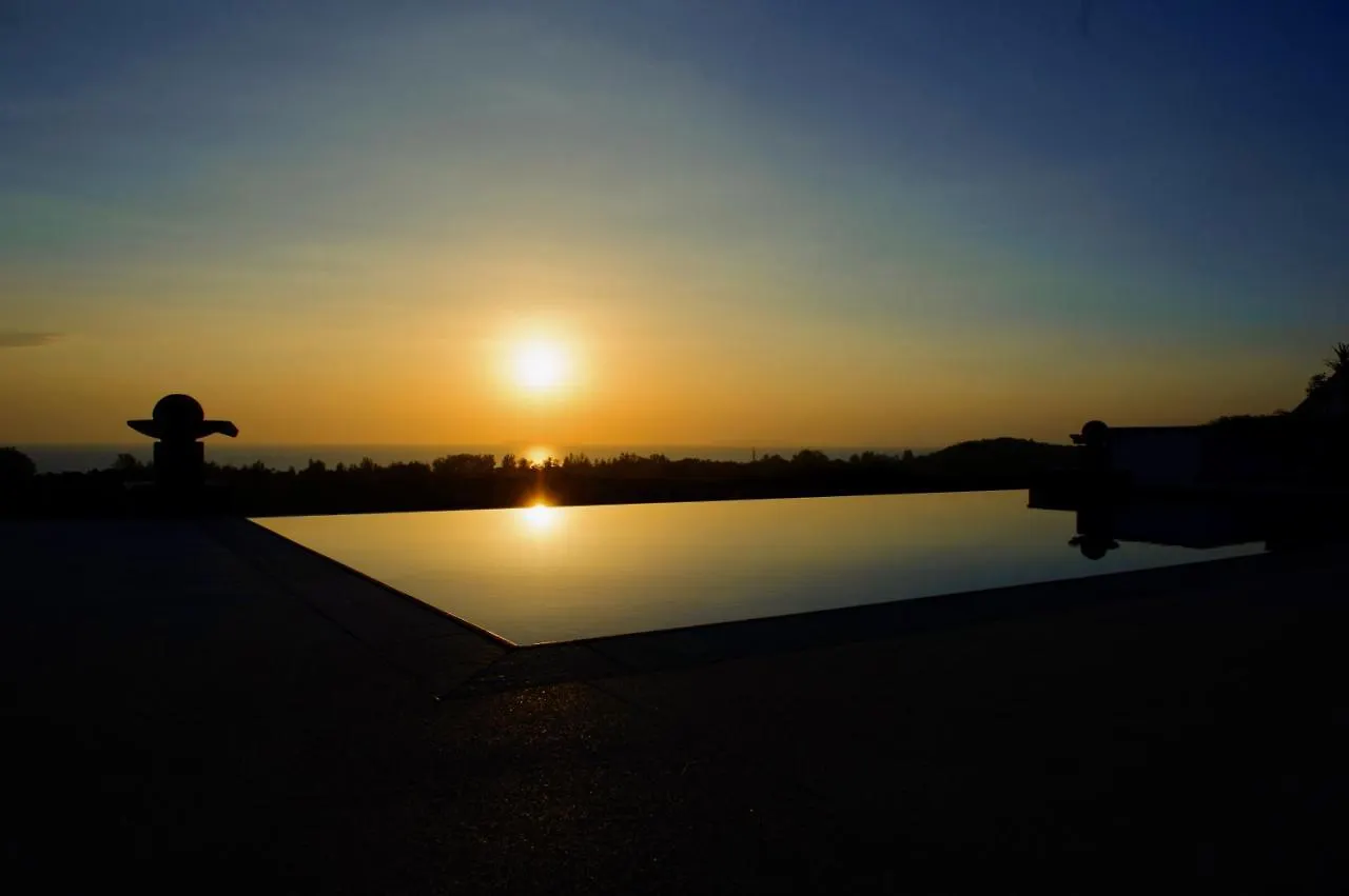 Kulraya Villas - Luxury Serviced Pool Villas 코란타