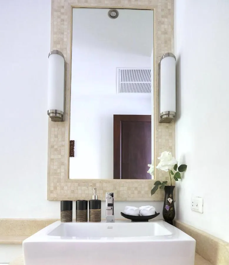 Kulraya Villas - Luxury Serviced Pool Villas Ko Lanta 0*,